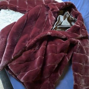 Fur coat maroon color size large original price 59.99